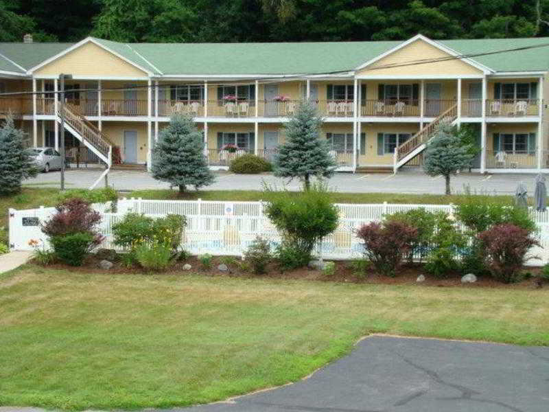 Ludlow Colonial Motel Экстерьер фото